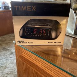 1990S Timex Am/Fm Clock Radio Alarm TX220B Vintage