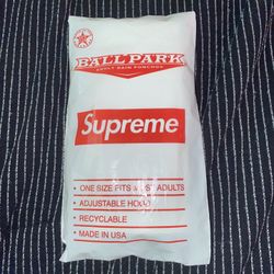 Supreme Poncho 