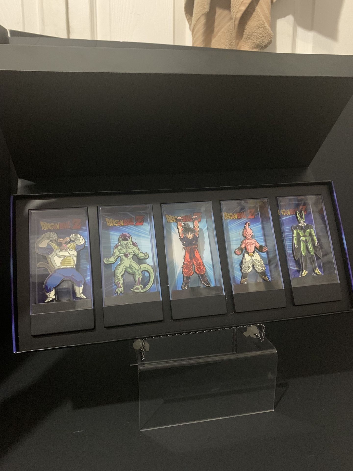 Dragon Ball Z Fig Pin Box Set