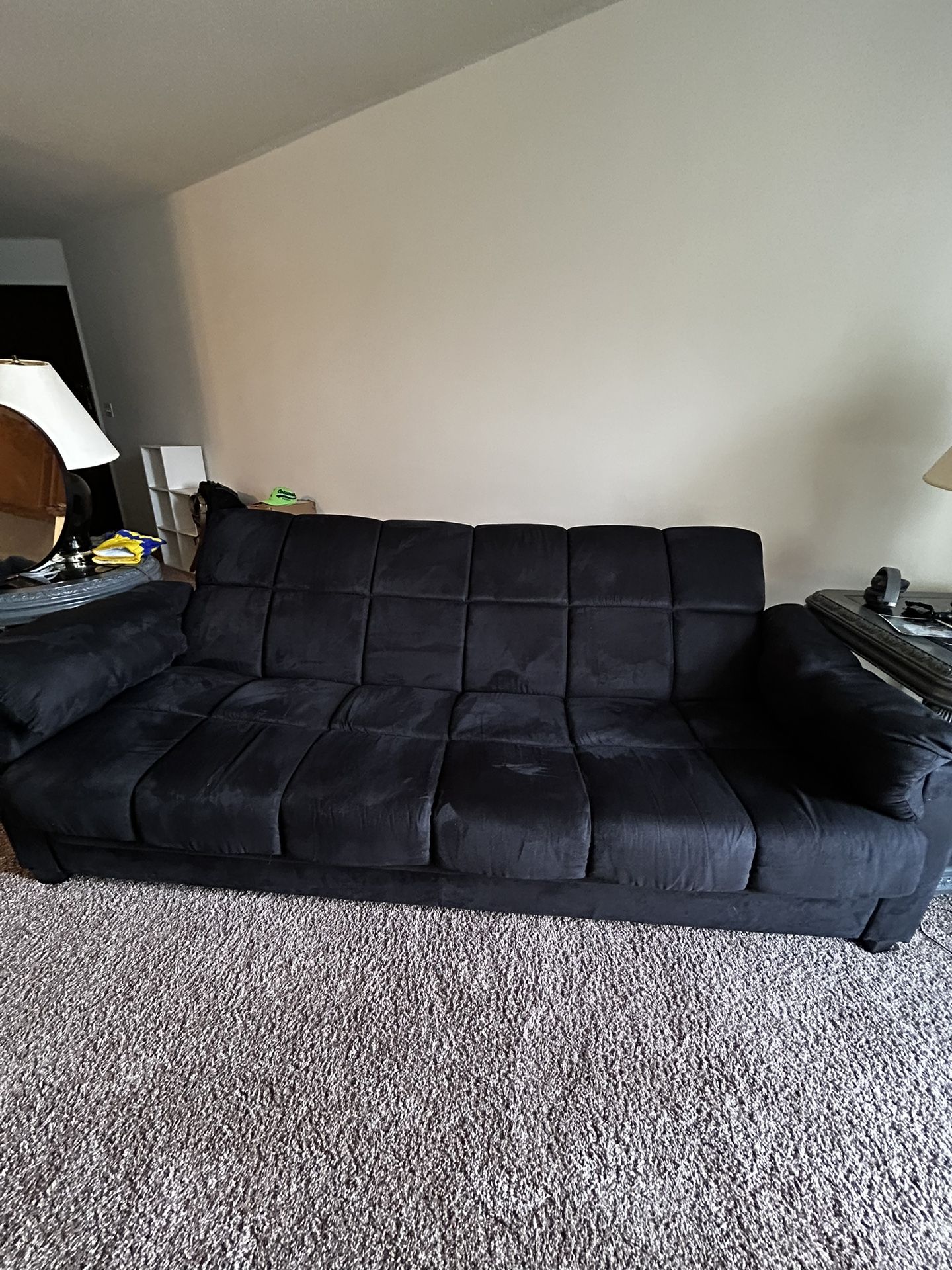 Black Futon