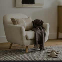 Gabriola 34" Lounge Chair Ivory Boucle