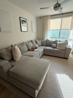 Sectional couch