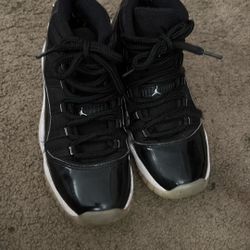 Jordan 11s
