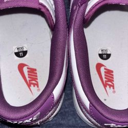 Nike Dunks 