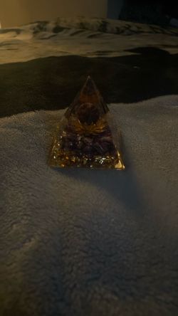 crystal orgone pyramid
