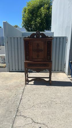 Antique Hutch 39” X 16 1/2” X 74 1/2” Beautiful Carving