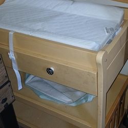 Baby, changing table.