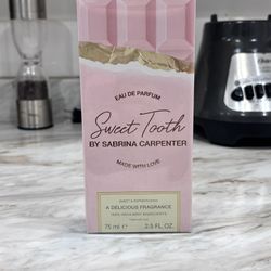 Sabrina Carpenter – Sweet Tooth Eau de Parfum (75 ml / 2.5 fl oz) | Brand New