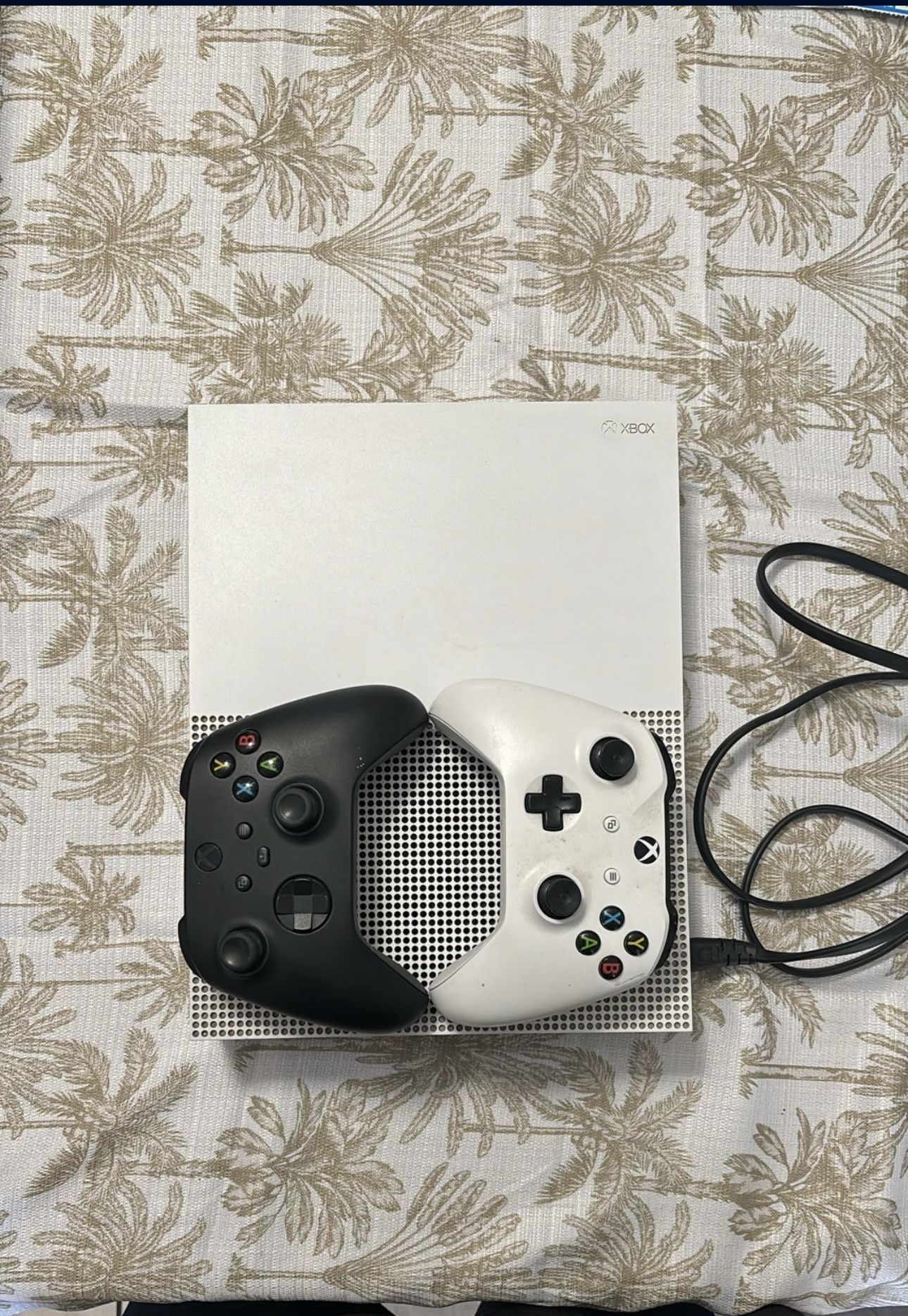 Xbox One S