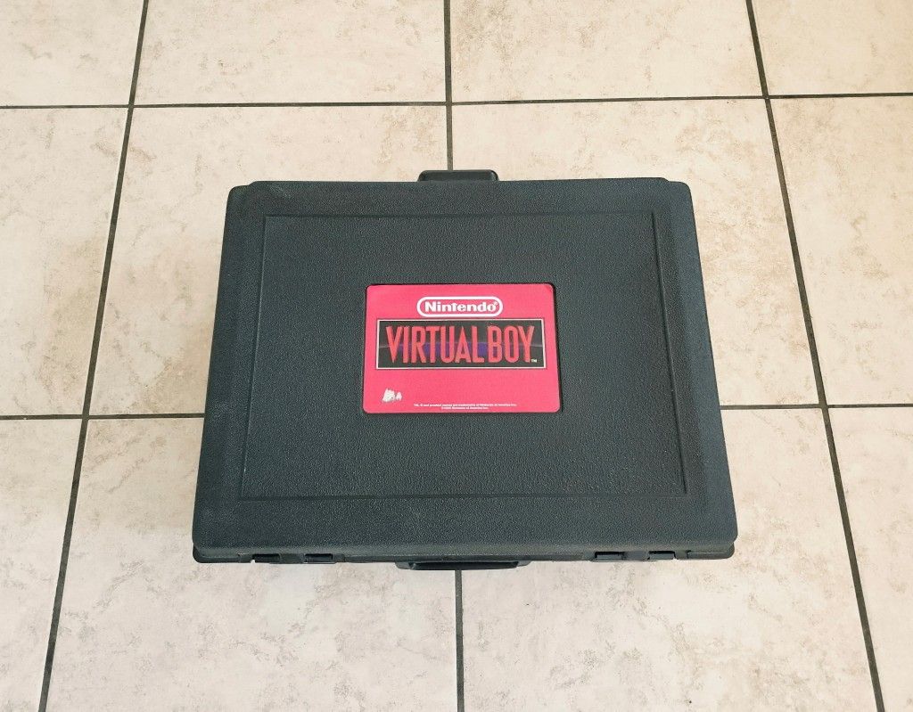 Super Rare & Uncommon Nintendo Virtual Boy in a Blockbuster Rental Case!!
