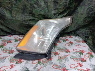 2010-15 Cadillac SRX Left Headlight Regular