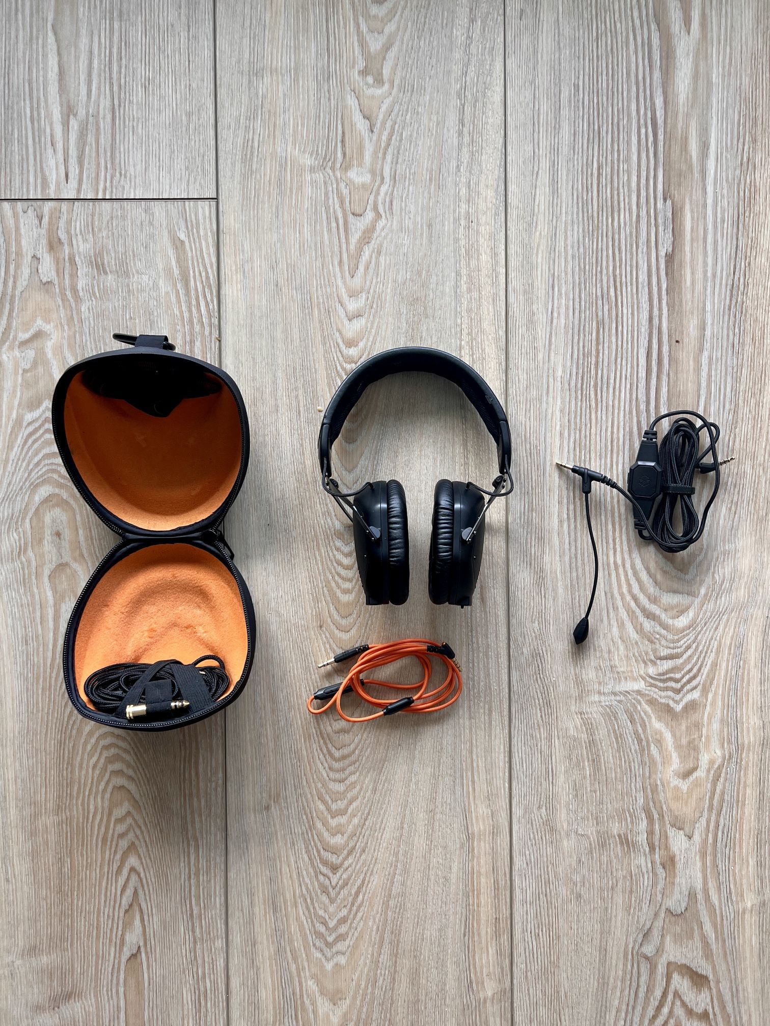 VMODA Crossfade M-100 Studio Headphones w/microphone