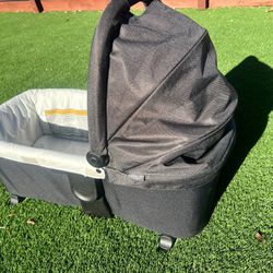 Graco Modes Carry Cot (Bassinet)