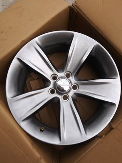 2019 Dodge Challenger 18in Rims