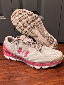 Women’s Under Armour athletic running shoes