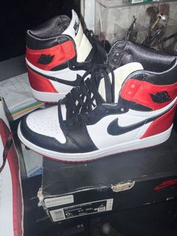 Air Jordan 1 Retro High Black Toe GS
