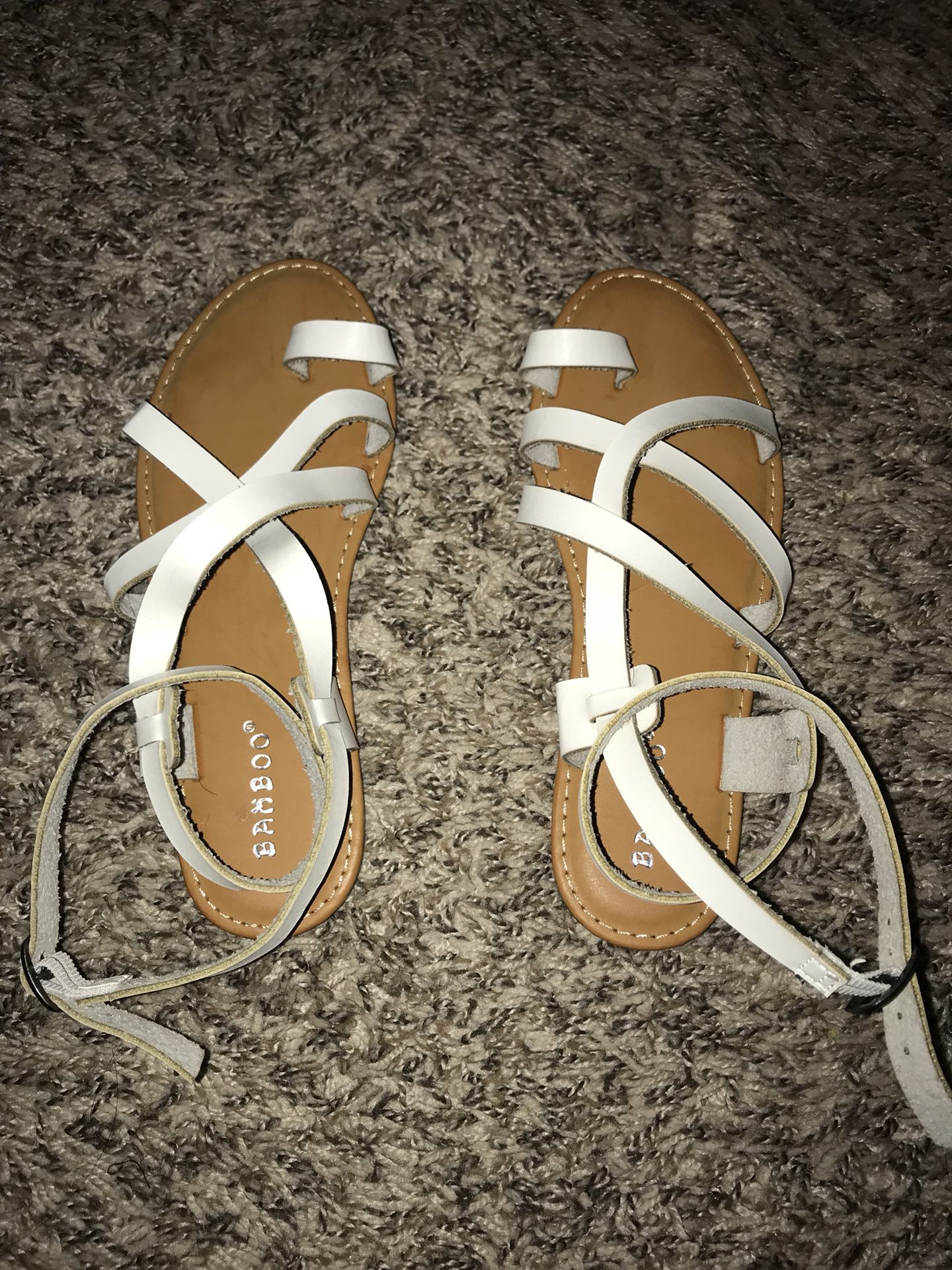 Lulus white sandals size 6 1/2