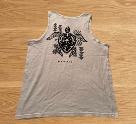Hawaii Tribal Turtle Graphic Tank Top