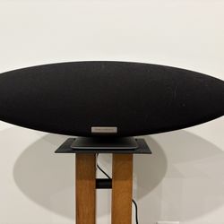 Bowers&Wilkins Zeppelin Speaker