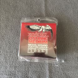 Ernie Ball Medium 12-String Nickel Wound Electric Guitar Strings - 11-52 Gauge