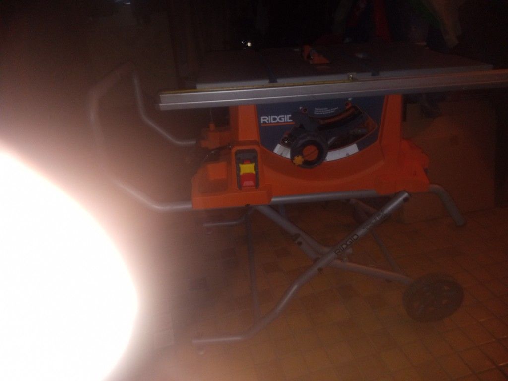 Use Portable Table Saw