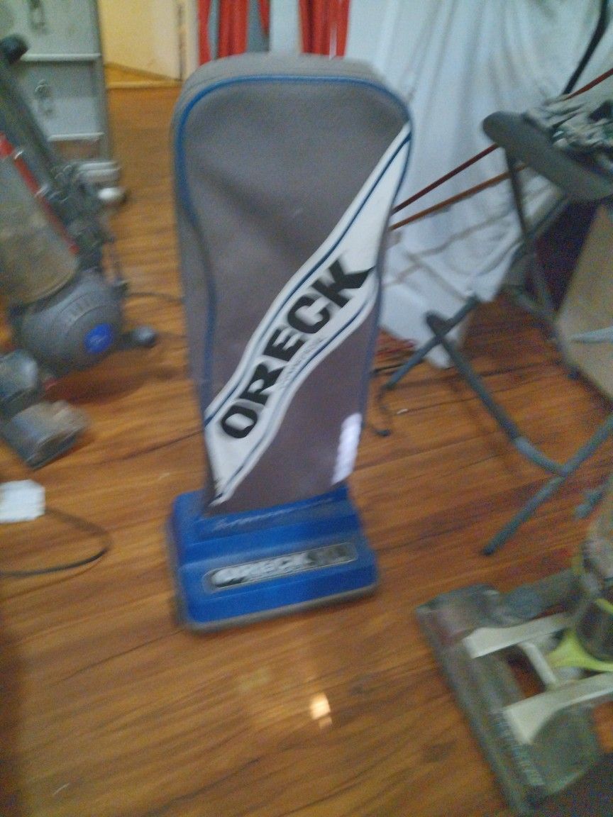 Oreck Commercial XL