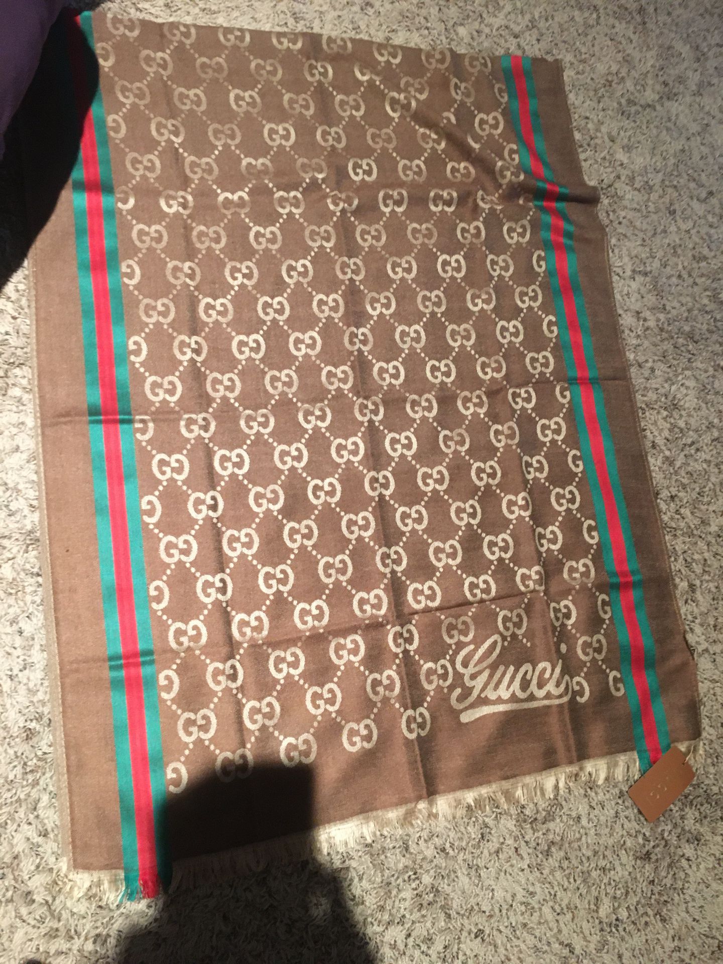 New authentic Gucci GG print brown scarf