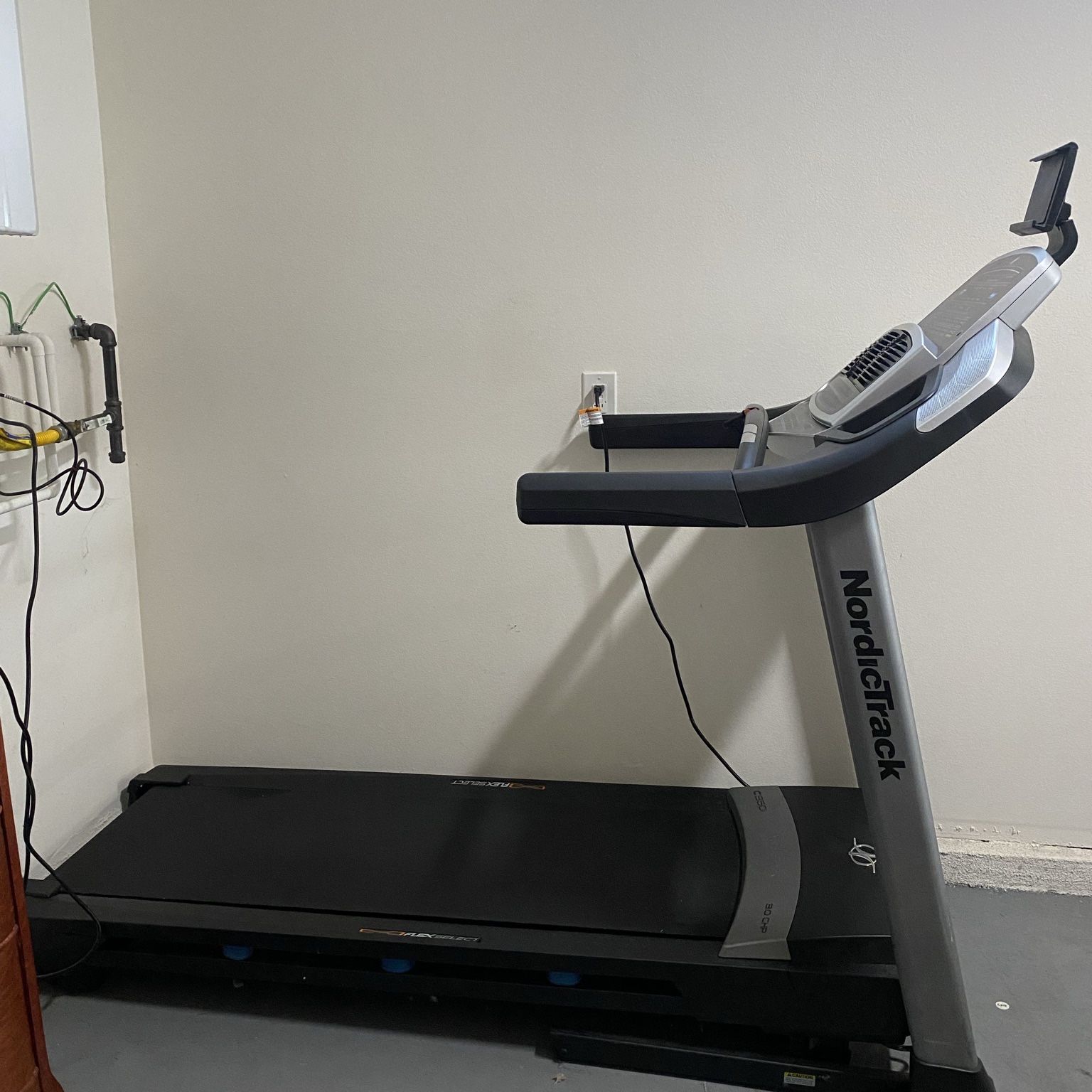 Nordictrack c950i treadmill price sale