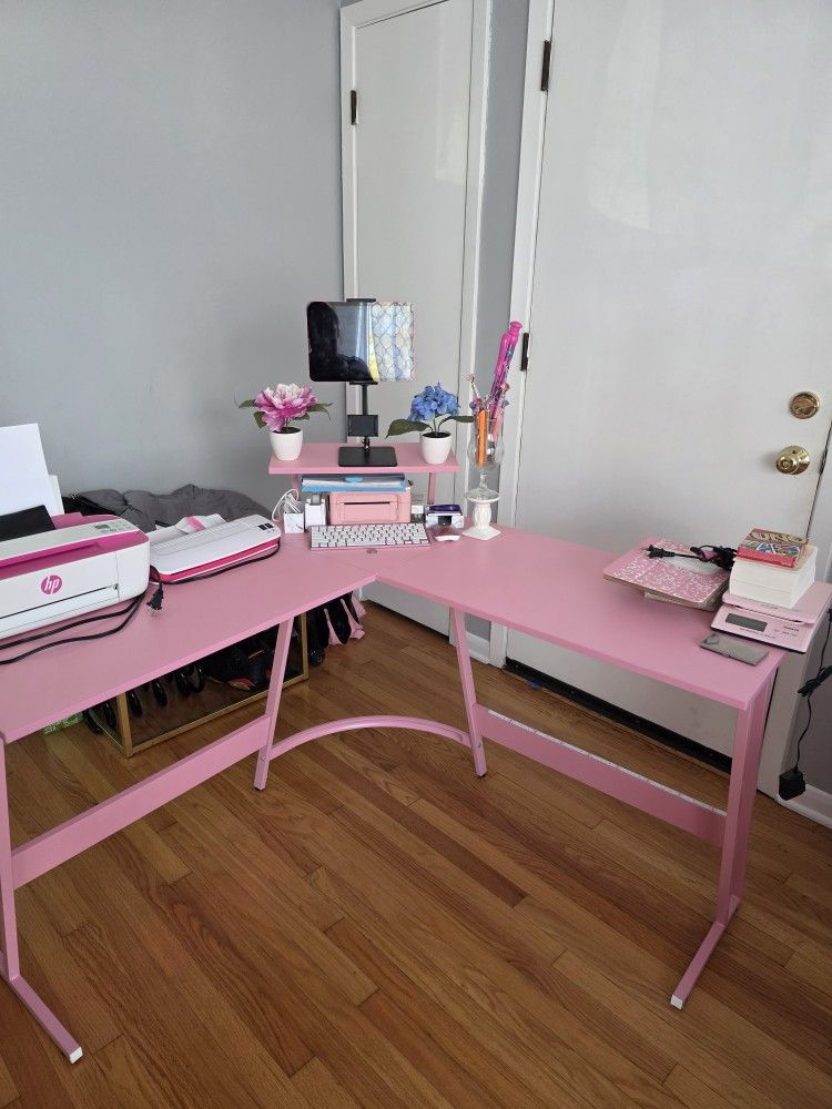 Pink L Shape Desk (Serious Inquiries )