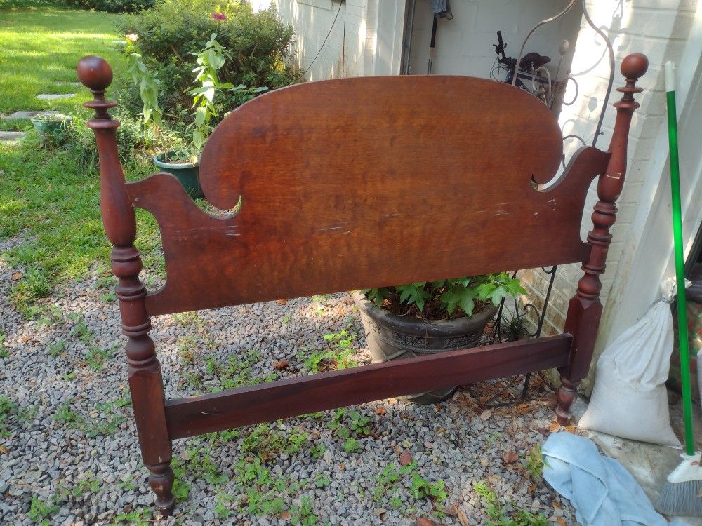 Schilling Furniture Co. Double Bed Frame - Antique!