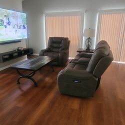 Reclinig sofa and Table Set