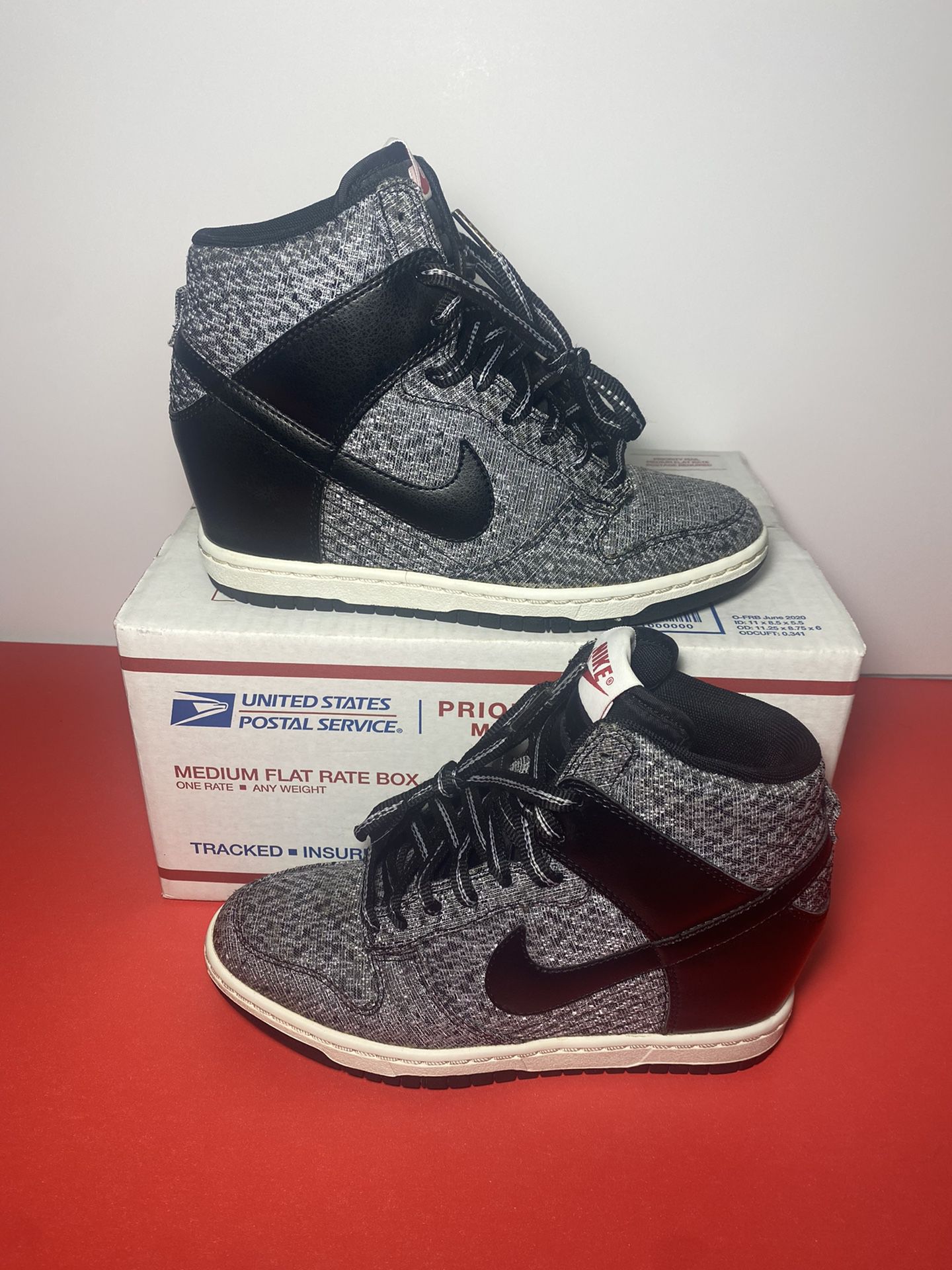 Nike Dunk Sky Wedge Heel Sneaker Black White High Womens US 6 for Sale New York, NY - OfferUp