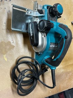 Makita 3-1/4-inch planer: KP0810