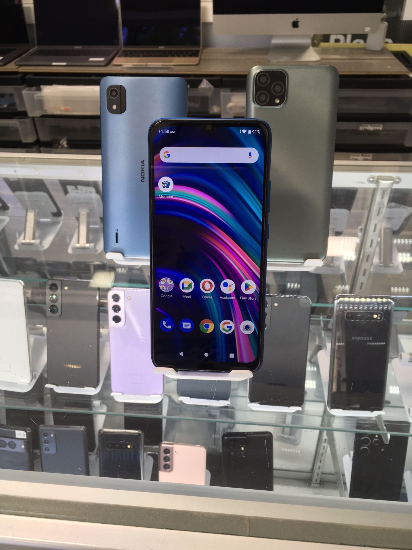 Unlocked BLU G51 Plus Smartphone With Warranty / Desbloqueado Con Garantía