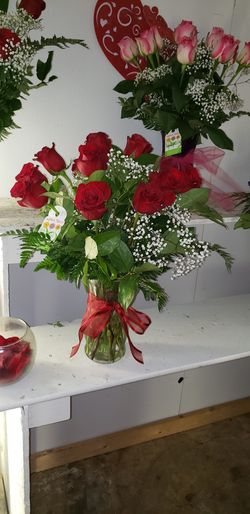 Flowers arrangements special orders for sale