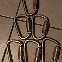 6pcs - 3M™ DBI-SALA® Rollgliss™ Technical Rescue Offset D Fall Arrest Carabiner with Captive Eye, (contact info removed), Gold, Medium
