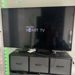 Samsung Tv 55in