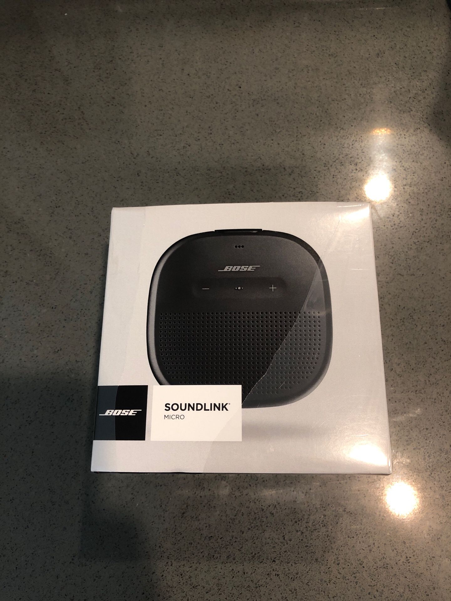 Bose Soundlink waterproof Blutooth speaker(NEW)