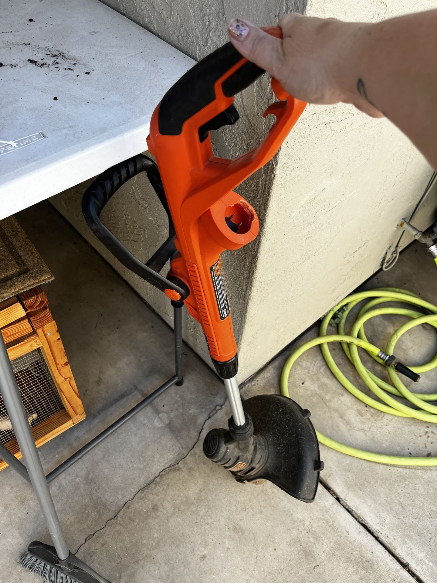 Electric Weed Wacker