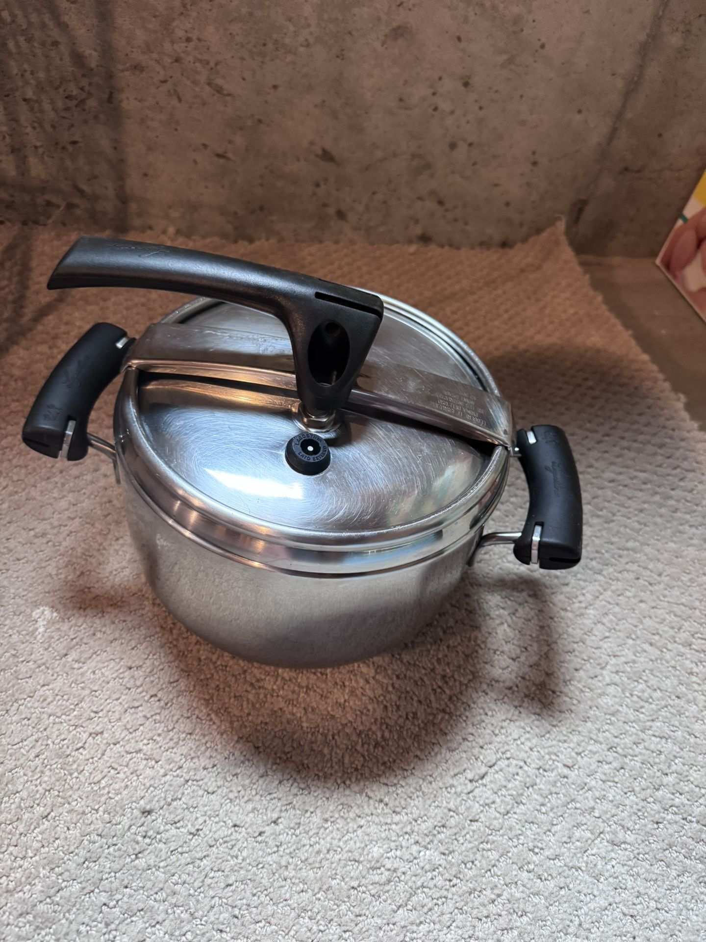 italian pressure cooker