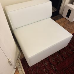 Modway Vegan Leather Section Sofa Armless Chair White Brand New Never Use