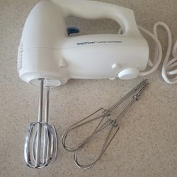 Cuisinart Hand Mixer. Perfect Condition 
