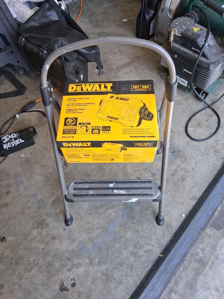Dewalt Light
