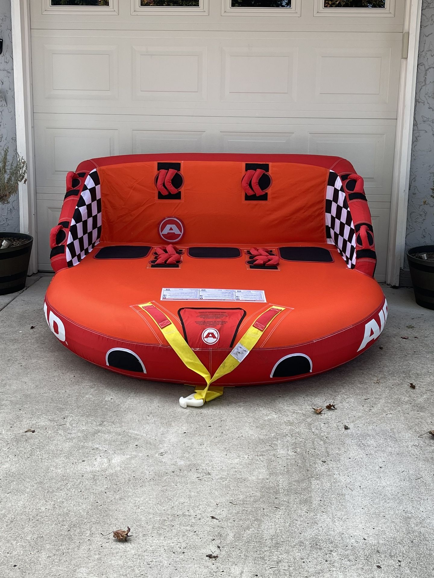 Airhead Super Mabel 1-3 person inflatable towable