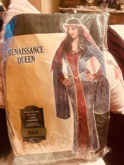 Women’s renaissance costume