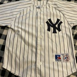 Kids Baseball Jersey Size 8 ( Used )