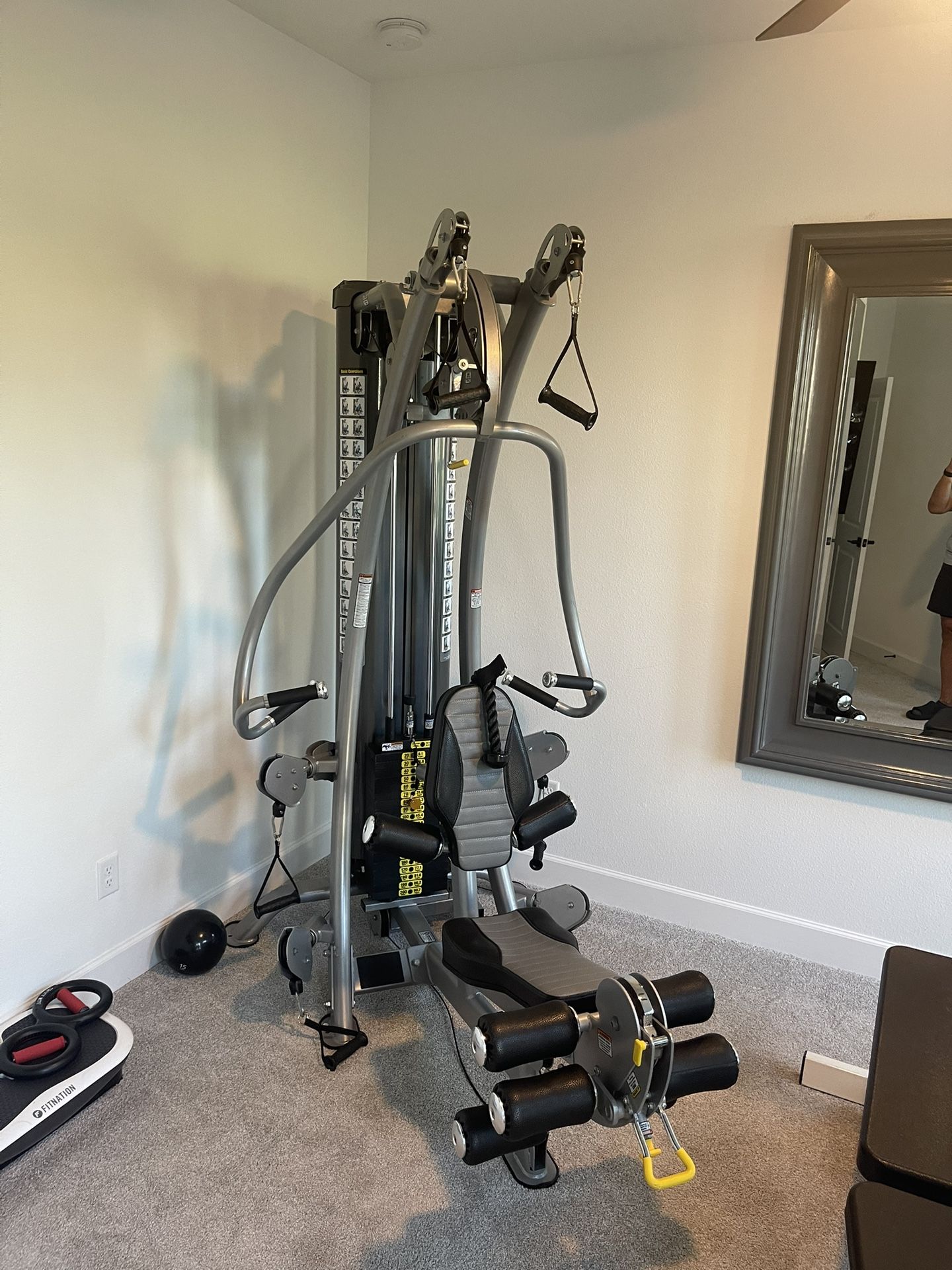 TuffStuff SXT-550 Deluxe Hybrid Home Gym