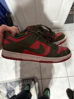 Men’s Nike dunks