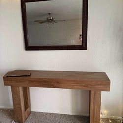 Entry way table