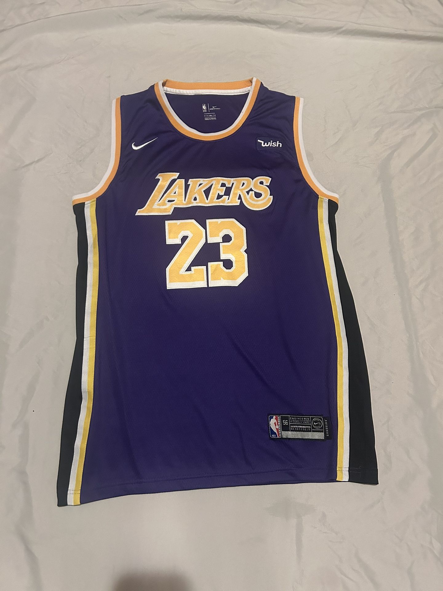 LeBron James Los Angeles Lakers Nike Swingman Stitched Jersey (Size 56)